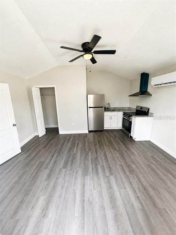 6219 43RD Street - Photo 1