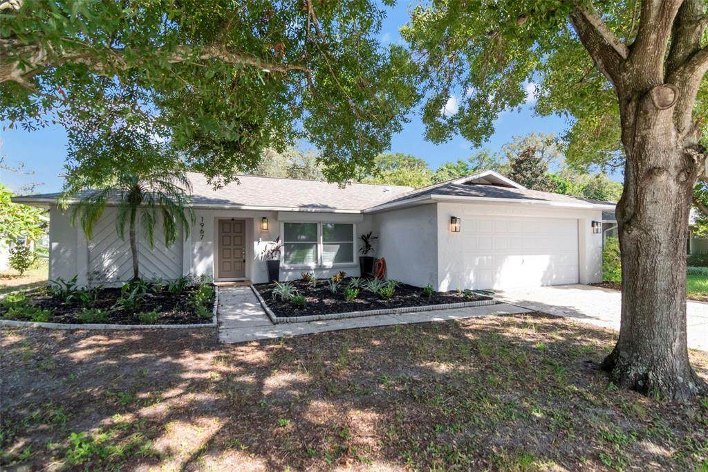 1967 Beckett Lake Dr - Photo 1