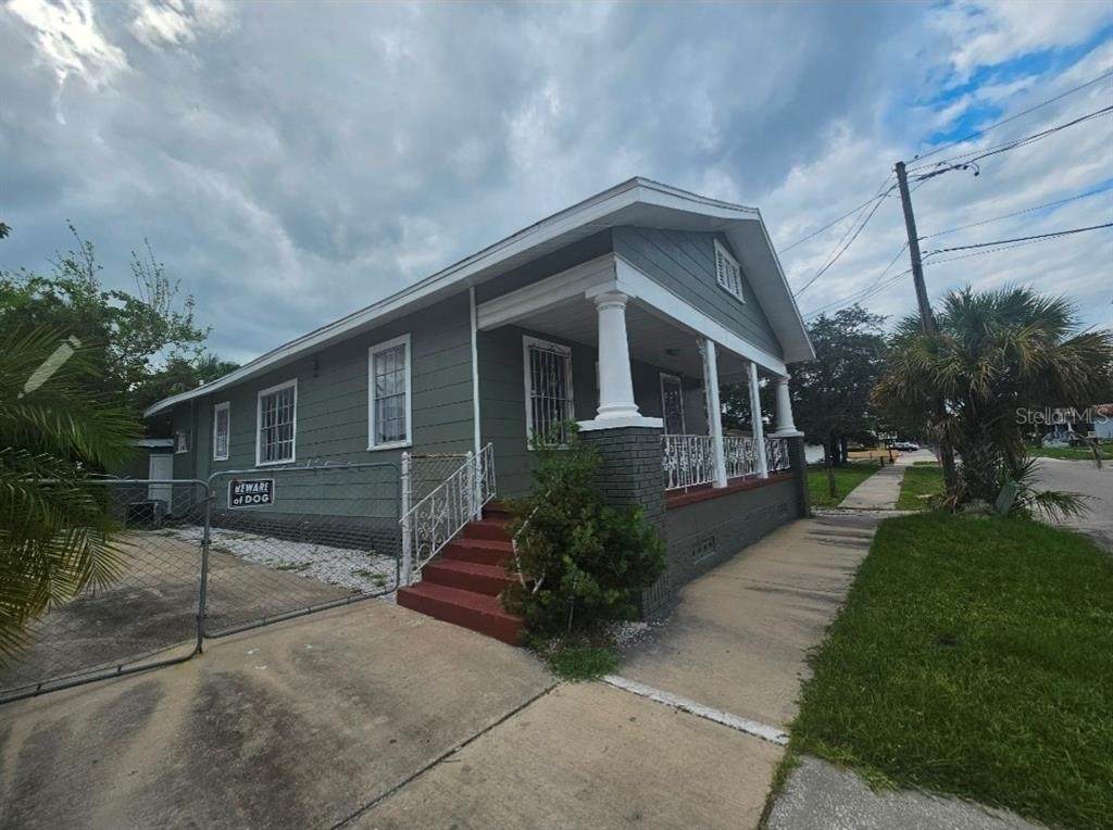 2408 Albany Avenue - Photo 1