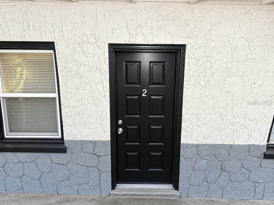 371 Broad Street - Photo 1