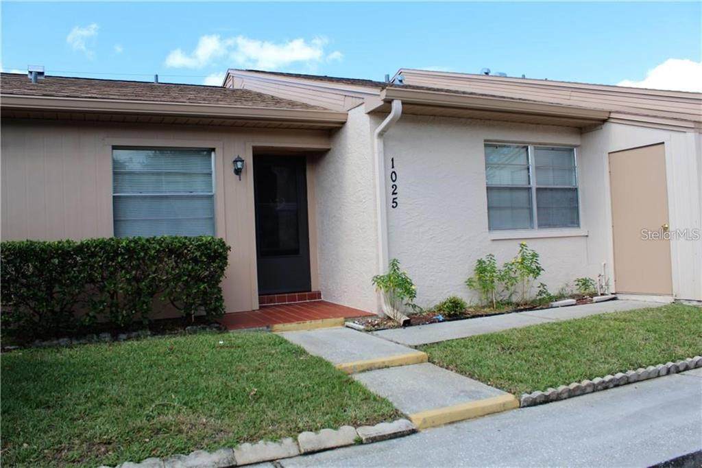 1025 Bowsprit Lane - Photo 1