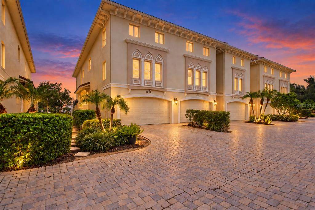 1022 Paseo Del Rio - Photo 1