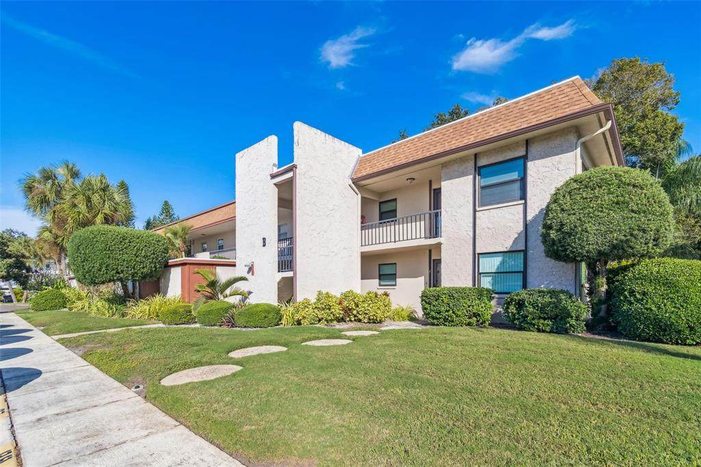 2750 Bay Drive - Photo 1