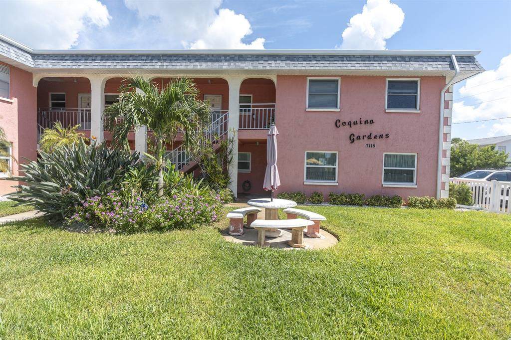 7115 Coquina Way - Photo 1