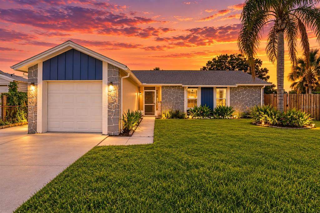 208 Flamingo Dr - Photo 1