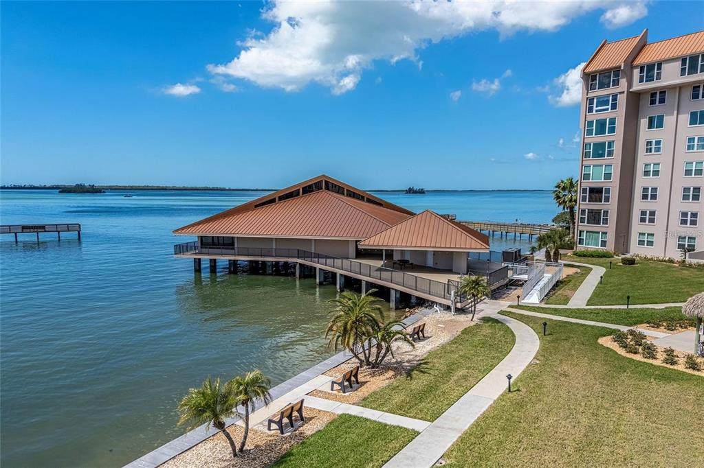 620 Edgewater Drive - Photo 1