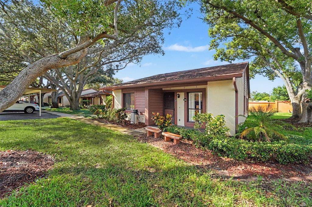 7425 Greystone Drive - Photo 1