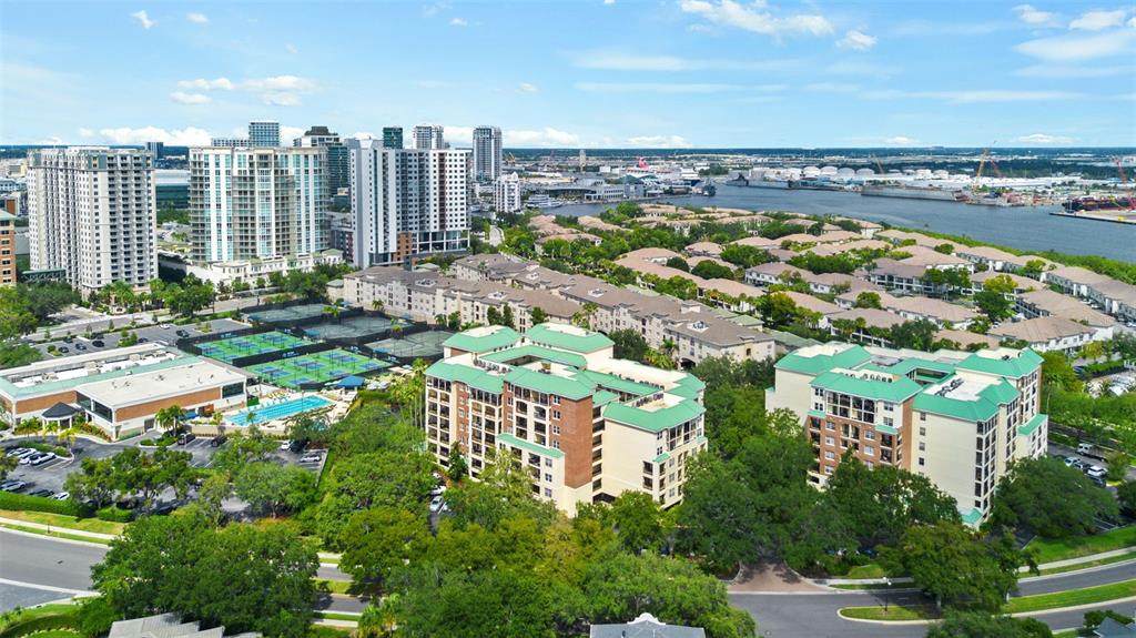1000 Harbour Island Boulevard - Photo 1
