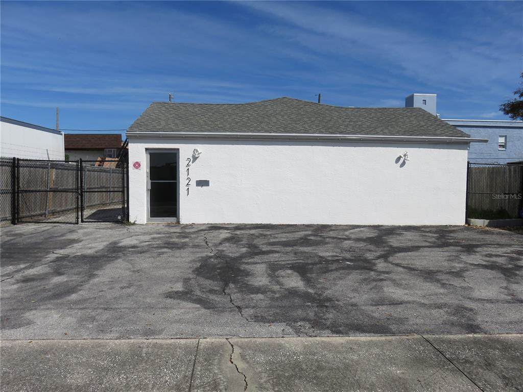 2121 2ND Avenue - Photo 1