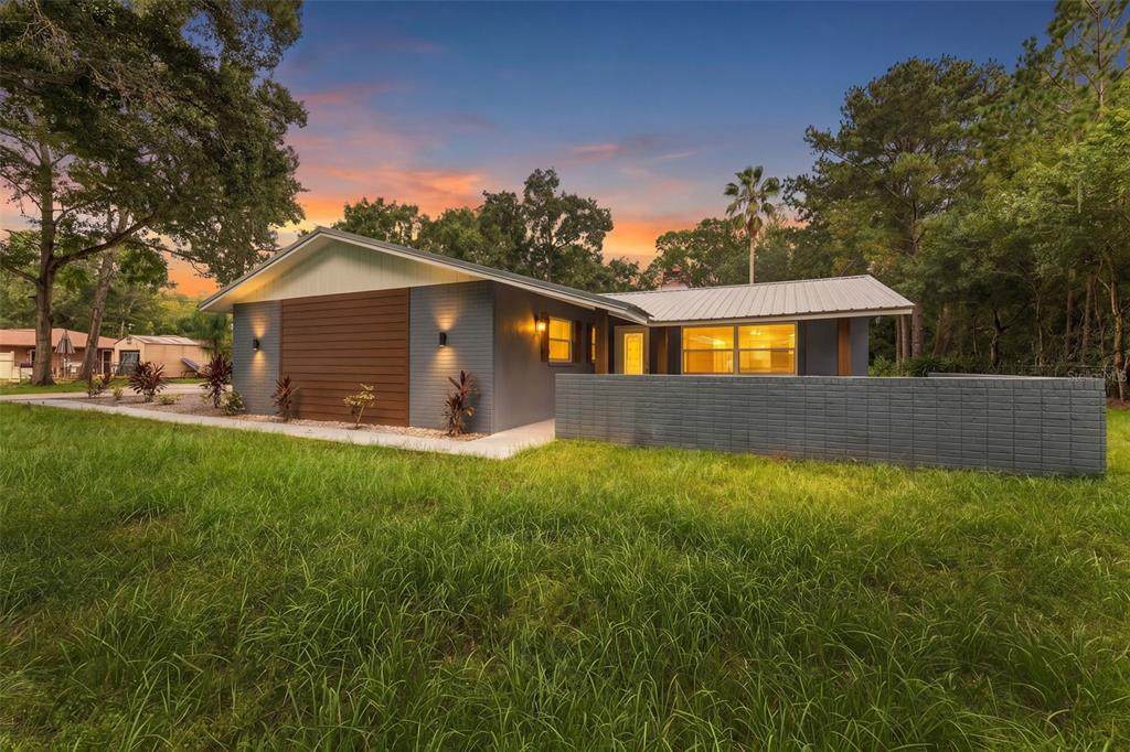 17818 Deerfield Drive - Photo 1
