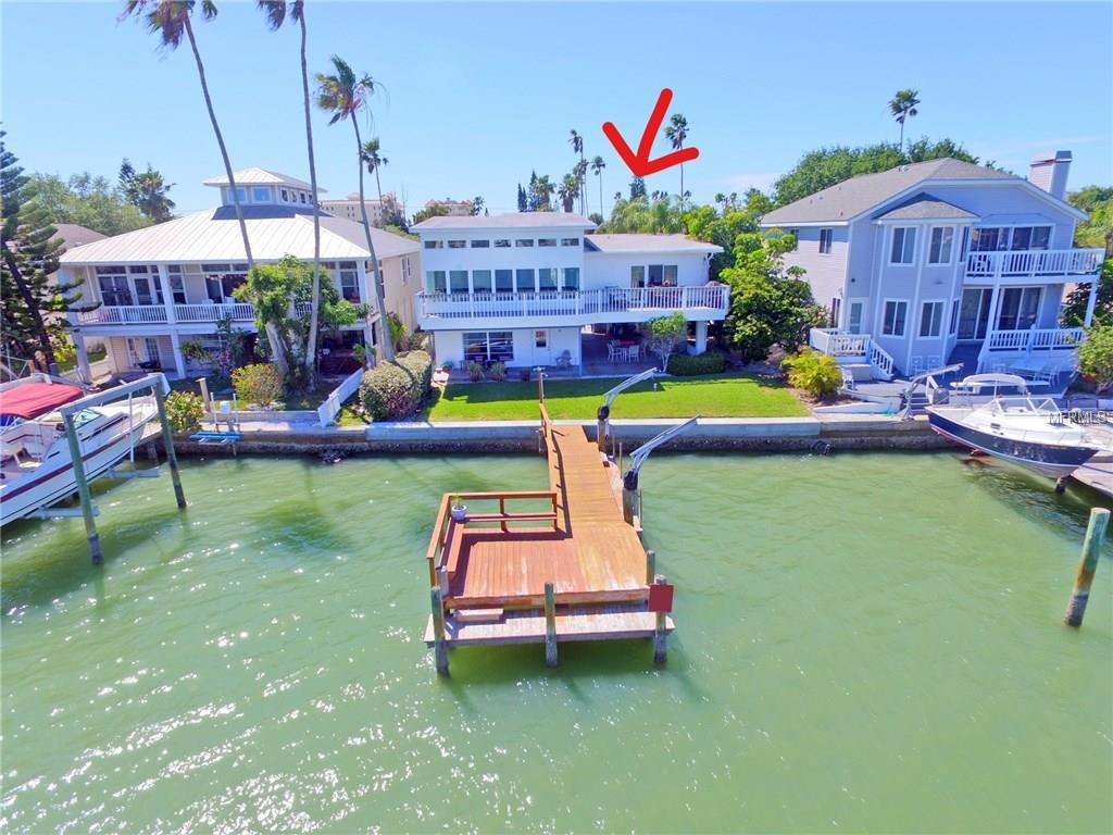 705 Bay Esplanade - Photo 1