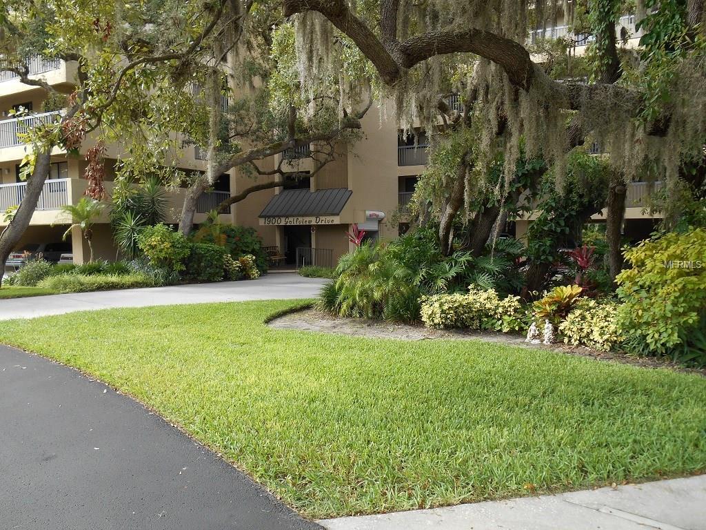 1947 Golfview Drive - Photo 1