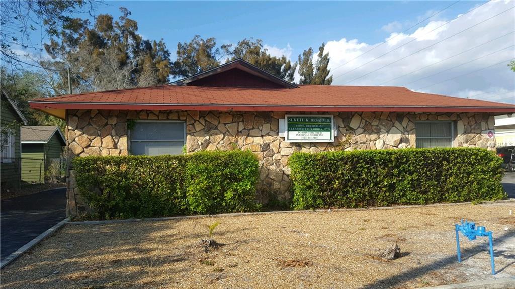 1010 Druid Road - Photo 1