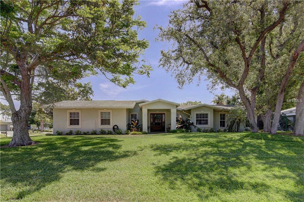 203 Harbor Bluff Drive - Photo 1