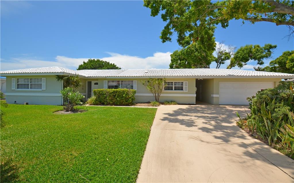 7892 10TH Avenue - Photo 1