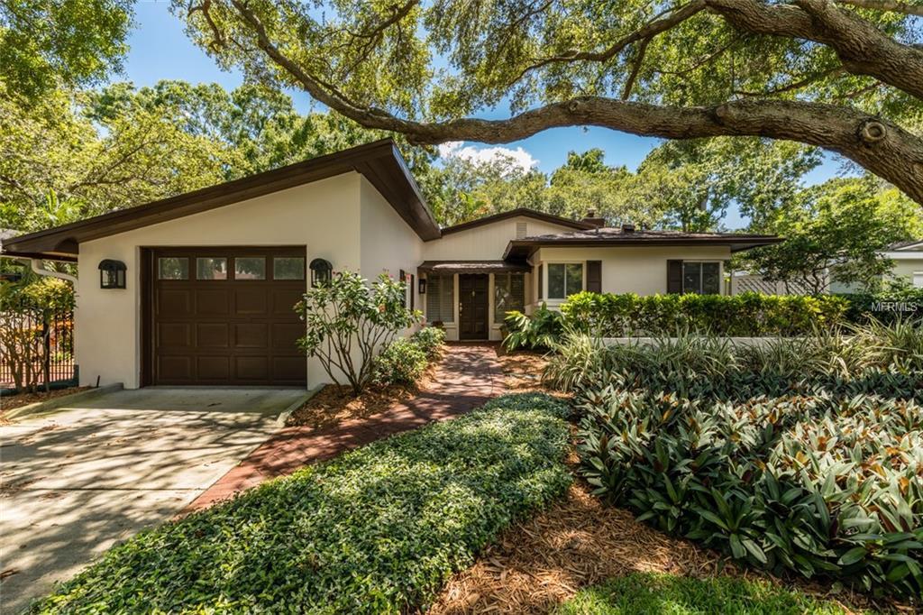 243 Bandera Way - Photo 1