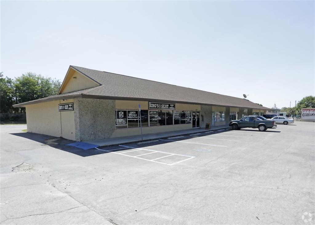 3426 Grand - Photo 1