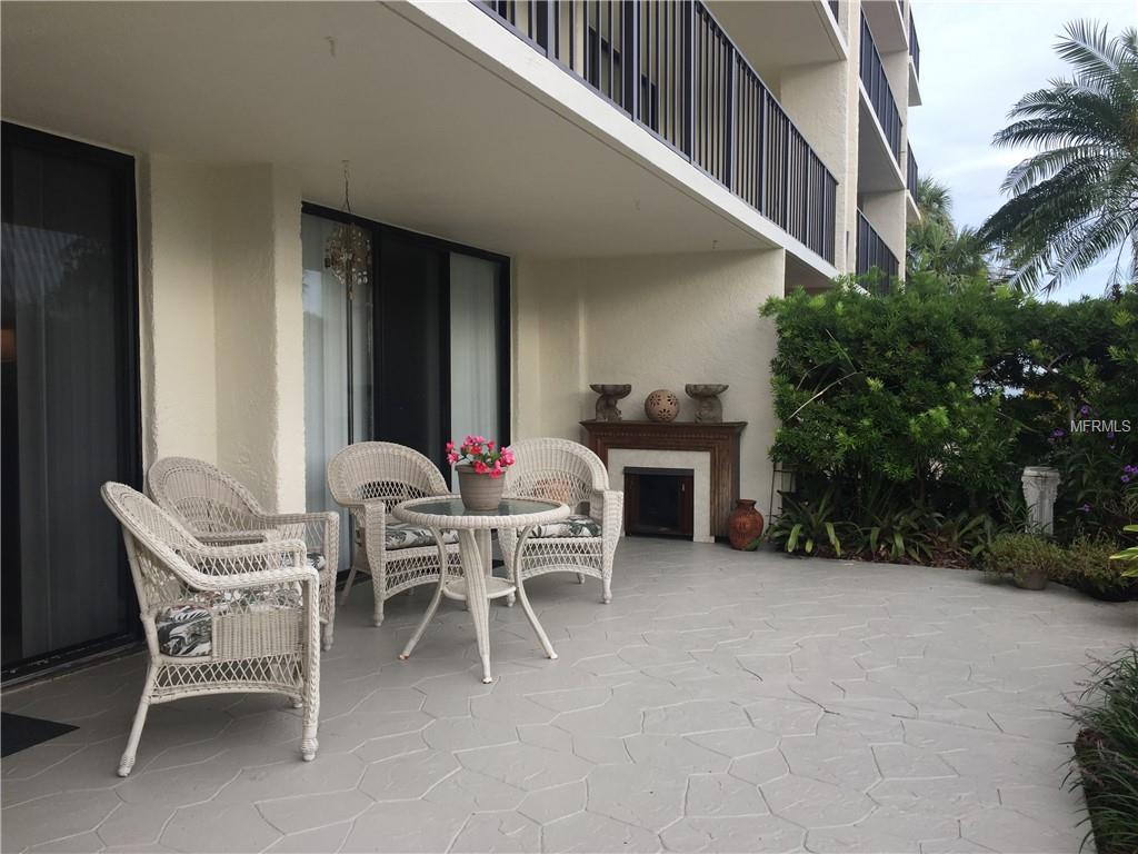 100 Oakmont Lane - Photo 1