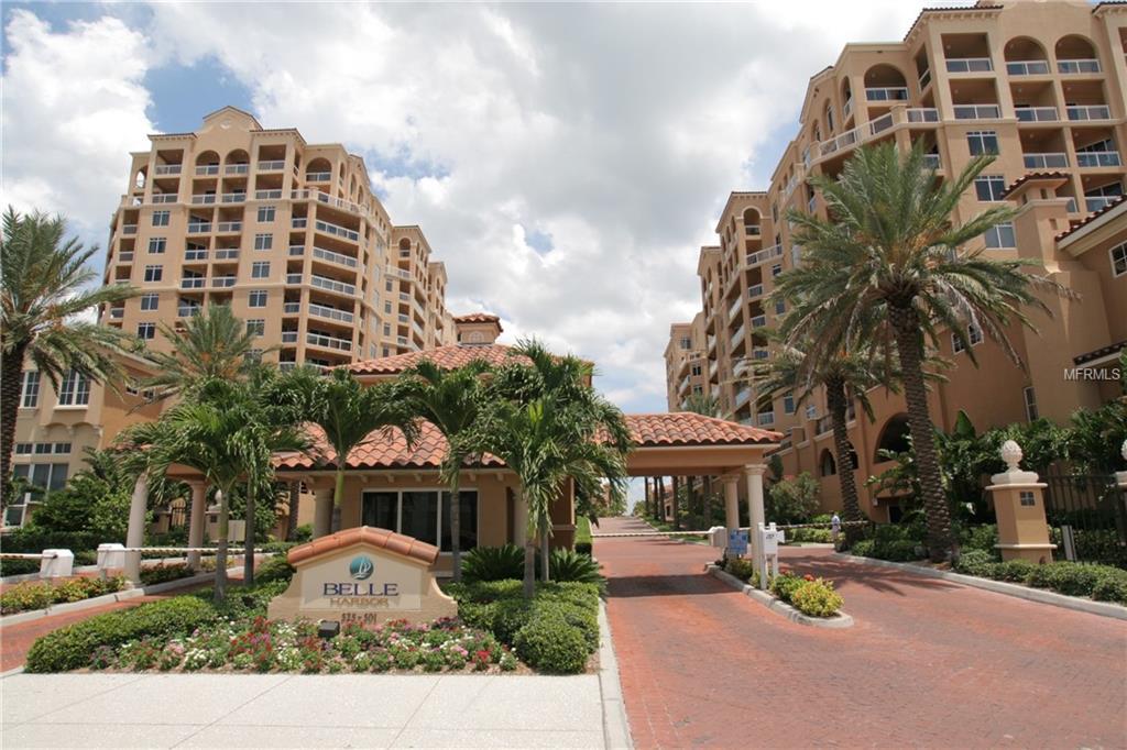 501 Mandalay Avenue - Photo 1