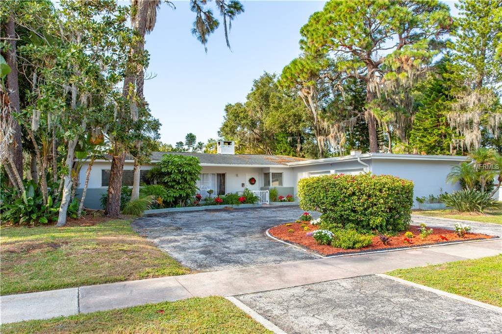 1714 Indian Rocks Road - Photo 1