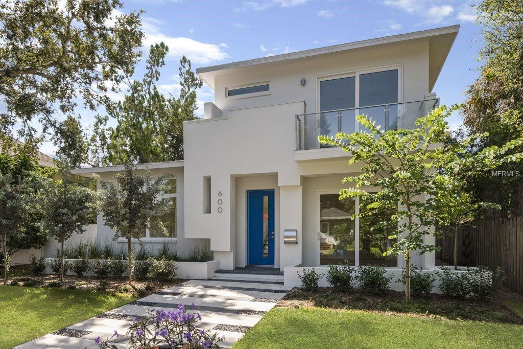 600 12TH Avenue - Photo 1