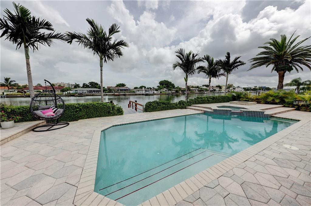 221 Howard Drive - Photo 1