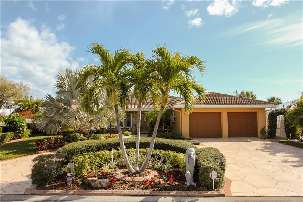 323 Belle Point Drive - Photo 1