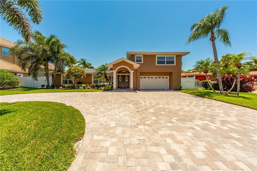 445 Capri Boulevard - Photo 1