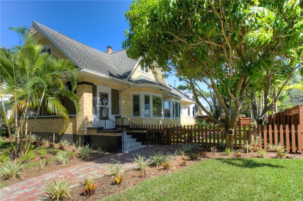 525 11TH Avenue - Photo 1