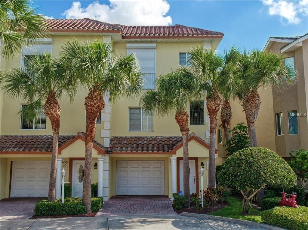 656 Bayway Boulevard - Photo 1