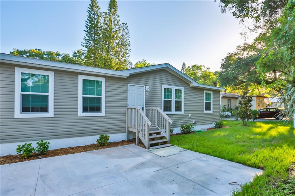417 8TH Avenue - Photo 1