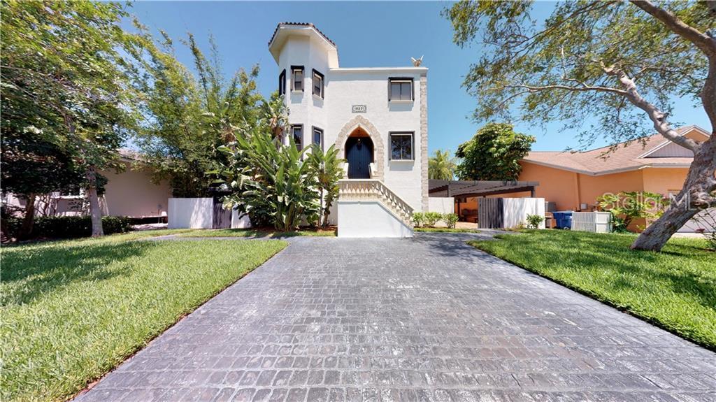 827 3RD Avenue - Photo 1