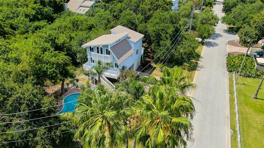 7400 140TH Street - Photo 1