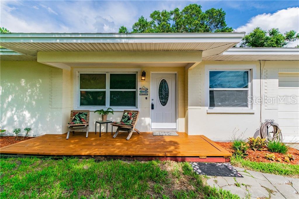 605 Brookside Drive - Photo 1