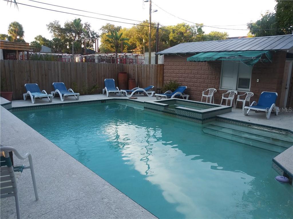 115 5TH Avenue - Photo 1