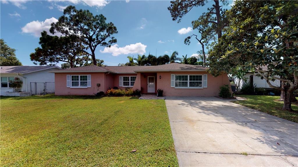 6372 68TH Lane - Photo 1