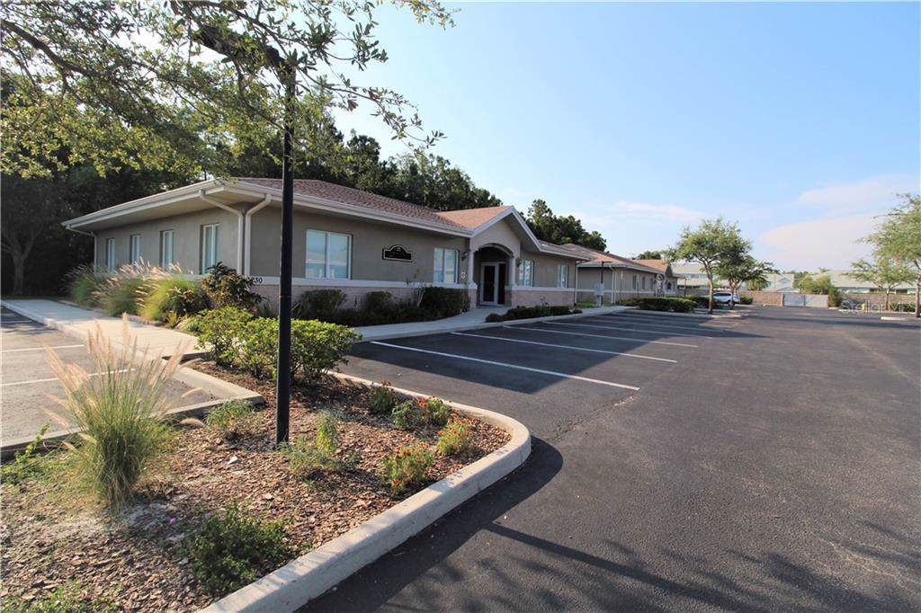 230 Pine Avenue - Photo 1