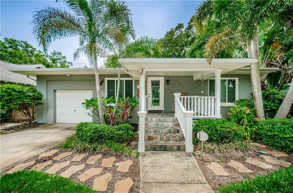2450 Woodlawn Circle - Photo 1