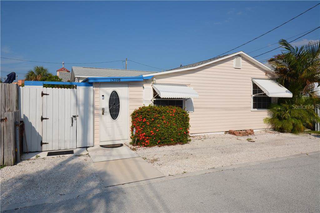13708 Salem Street - Photo 1
