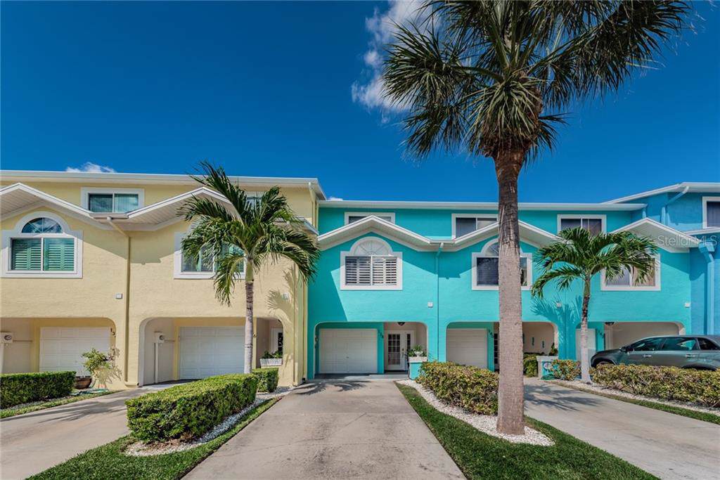 138 Marcdale Boulevard - Photo 1