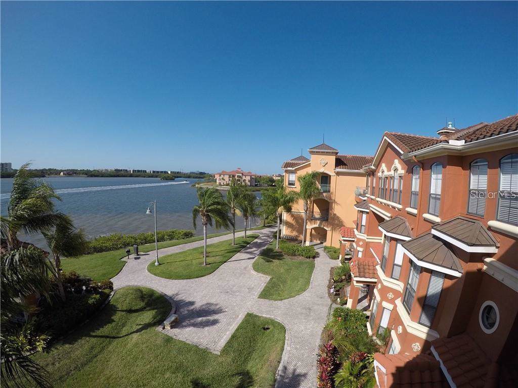 2741 Via Cipriani - Photo 1