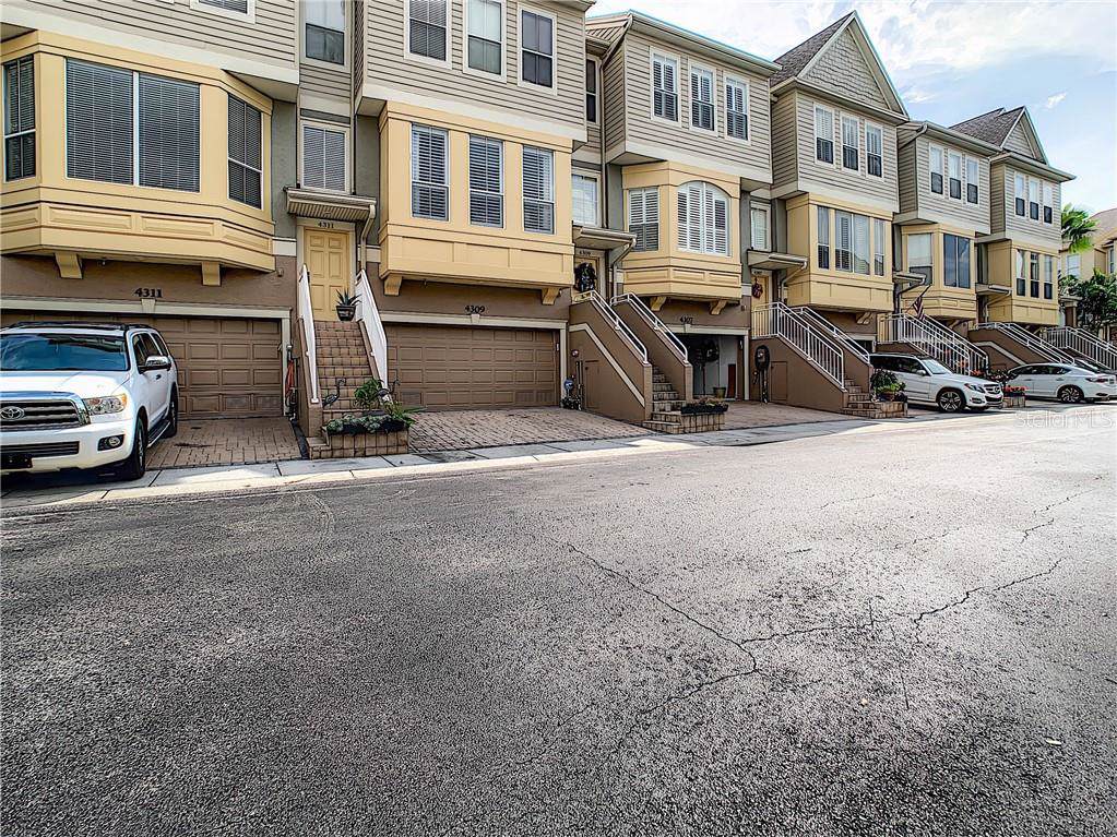 4309 Spinnaker Cove Lane - Photo 1