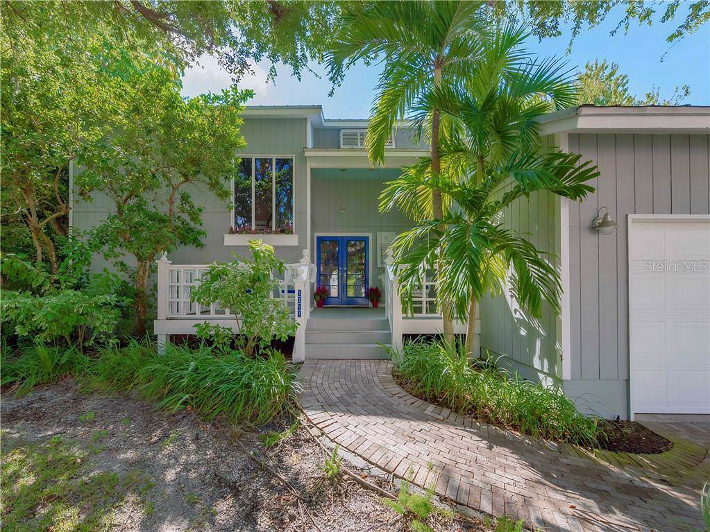 5357 Siesta Court - Photo 1