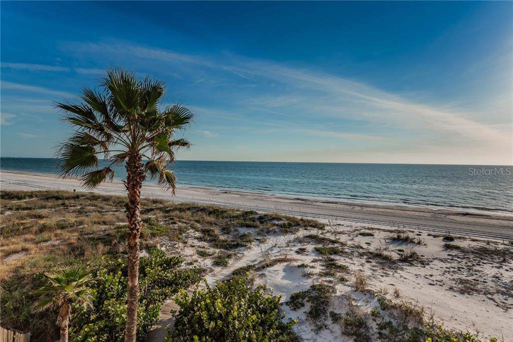 13710 Gulf Boulevard - Photo 1