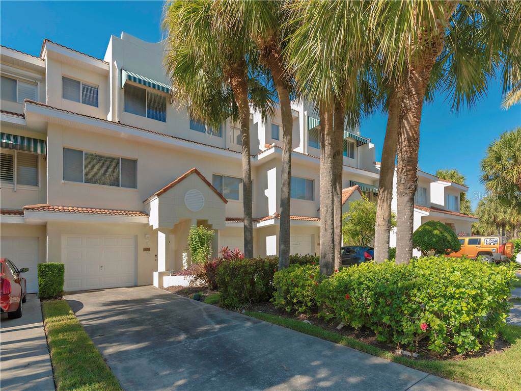 4608 Mirabella Court - Photo 1