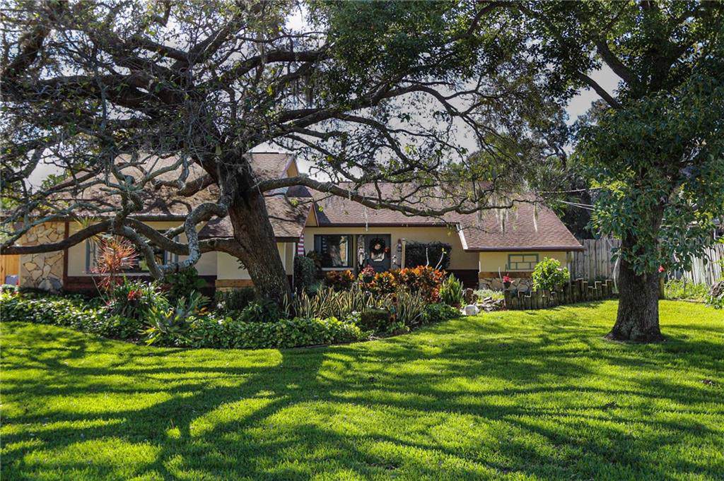 670 Sparrow Avenue - Photo 1