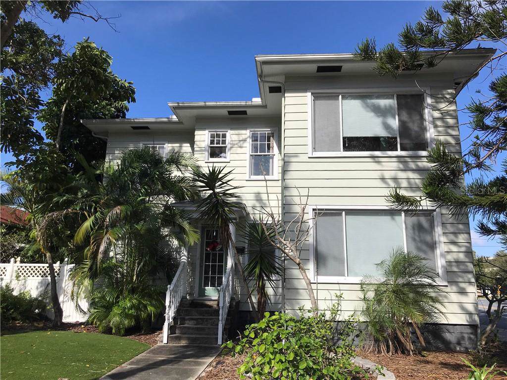 400 20TH Street - Photo 1