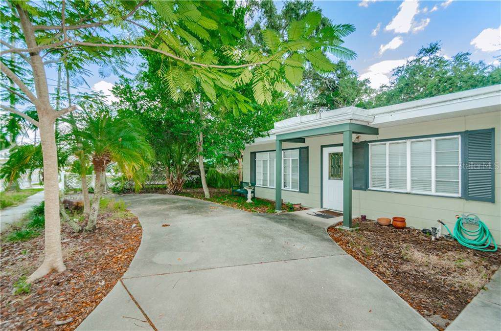 319 Albert Street - Photo 1