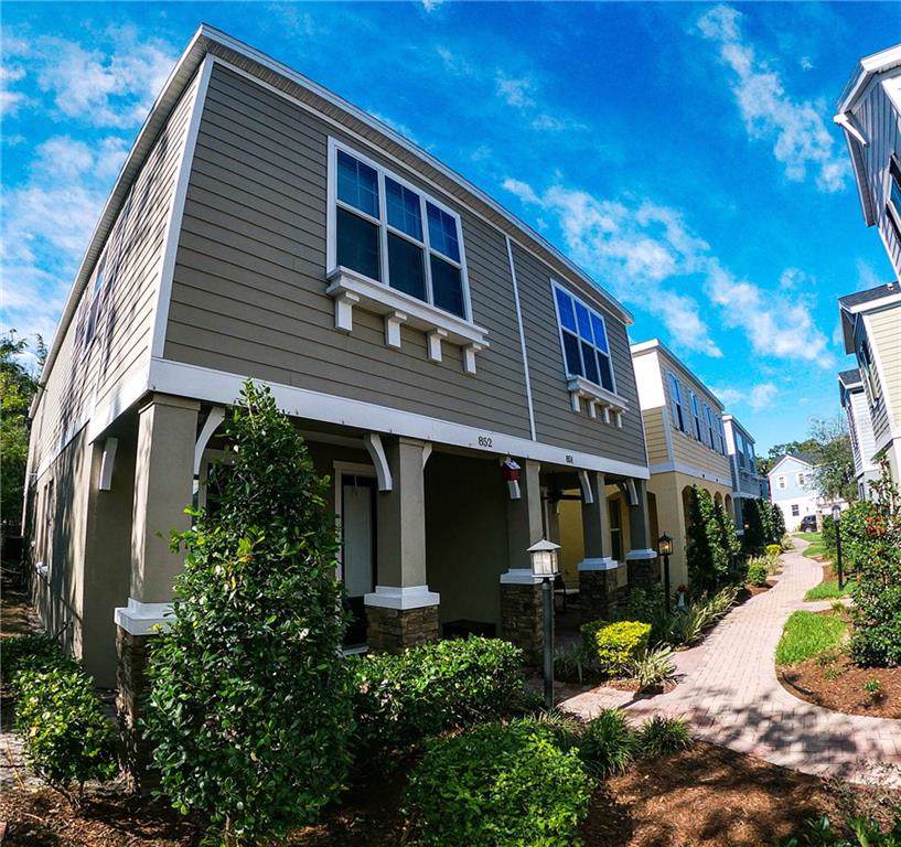 852 Aurora Way - Photo 1