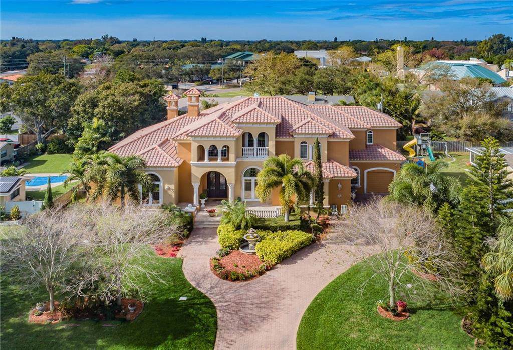4400 Bayshore Boulevard - Photo 1